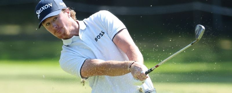 Crocker leads Hero Open on European tour