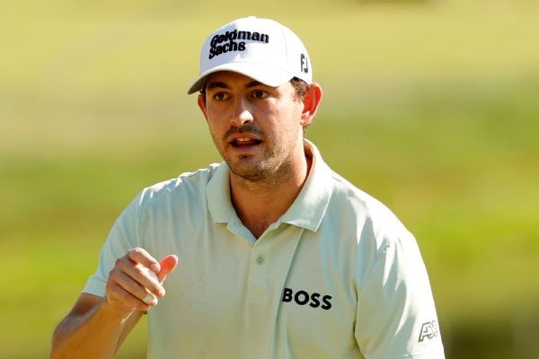 Cantlay closes on Schauffele, 1 back at Travelers