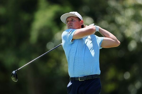 Smith out of BMW Championship with hip injury