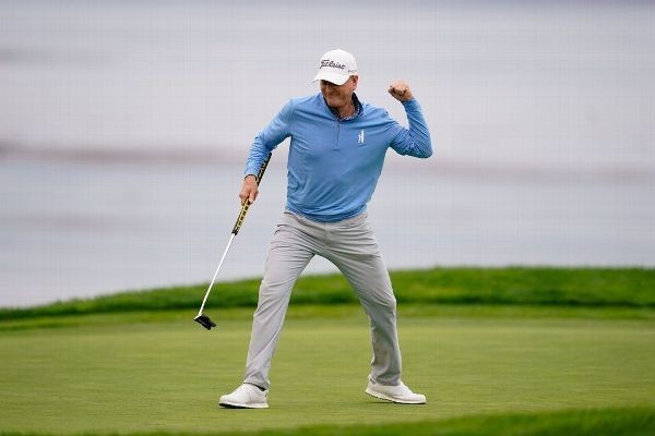 Flesch wins Champions event at Pebble Beach