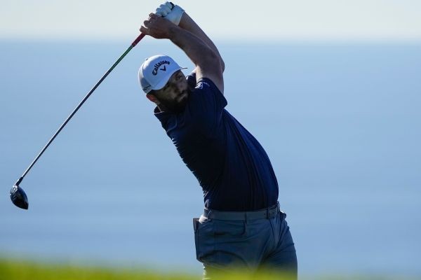 Rahm surges at Torrey Pines, within 2 of Ryder