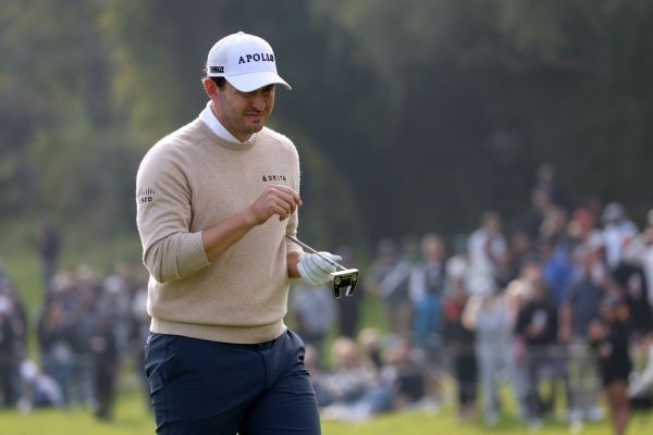 Cantlay up 2 at Genesis as pal Schauffele looms