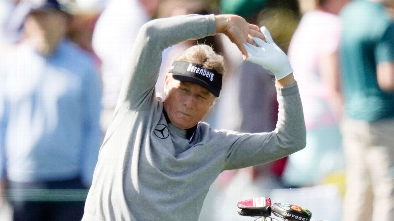 Injured Langer delays Masters farewell until '25