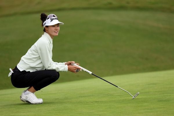 Kim shoots 64, leads LPGA's LA Championship