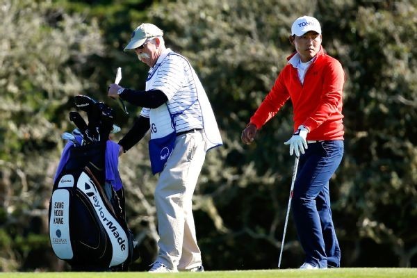 Cowan leaving Furyk's bag for PGA Tour return