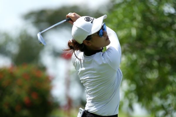 Lin makes late eagle to take LPGA lead in Texas